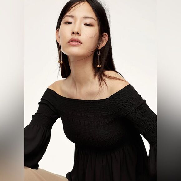 Aritzia | Babaton Grantland Smocked Top in Mauve - Picture 8 of 11